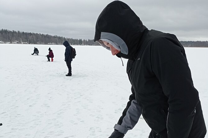 Ice fishing experience with Backpacker Helsinki Tour - The fishing part: how you really spend the time