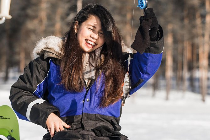 Ice Fishing Tour - How Long You’re Out and Why Time Feels Short