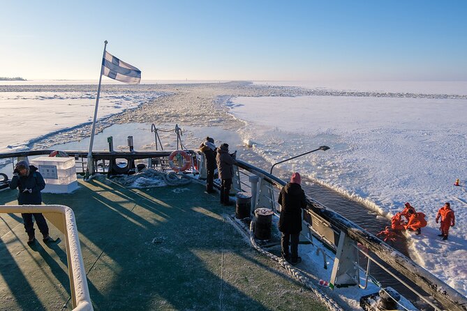 Icebreaker Sampo Cruise with transfer from Rovaniemi - Ice floating and walking on ice: the hands-on Arctic moments