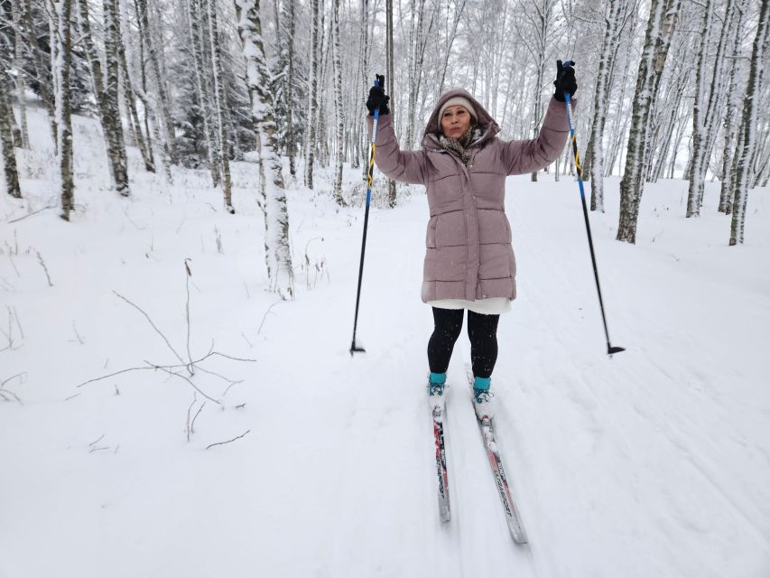Kemi: Finnish Sight-Skiing Experience in Lapland - Mansikkanokka Swimming Beach: guided time with big winter scenery