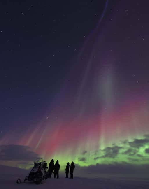 Kilpisjärvi: Northern Lights Snowmobile Tour with Photos - Who This 3-Hour Aurora Ride Fits Best
