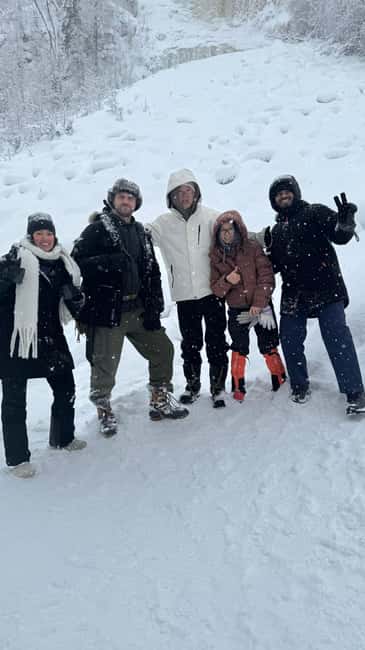Korouoma Canyon Frozen Waterfalls Hike & Private Teepee BBQ - Rovaniemi Pickup and the Climate-Controlled Drive Rhythm