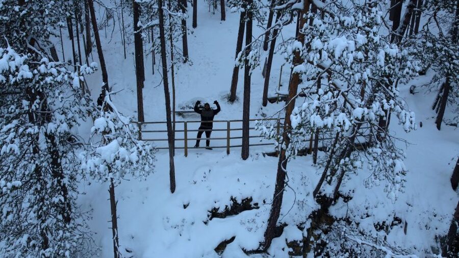 Korouoma: Frozen Waterfall Hiking Tour - What to wear for frozen waterfall hiking in Lapland