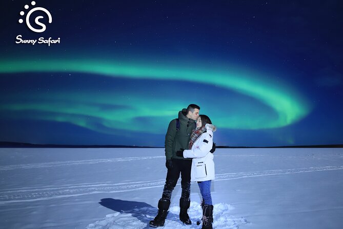 Lakeside Aurora’s Paparazzi Photography - Rovaniemi pickup to a darker sky: why the drive matters