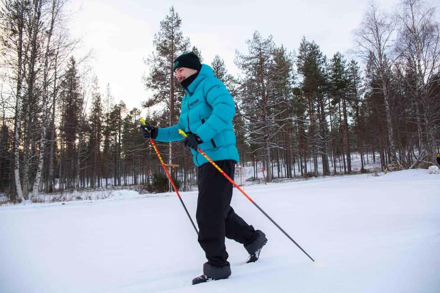 Levi: Cross-Country Skiing Experience - Crossing the Frozen Lake: Big Views and Clear Winter Air