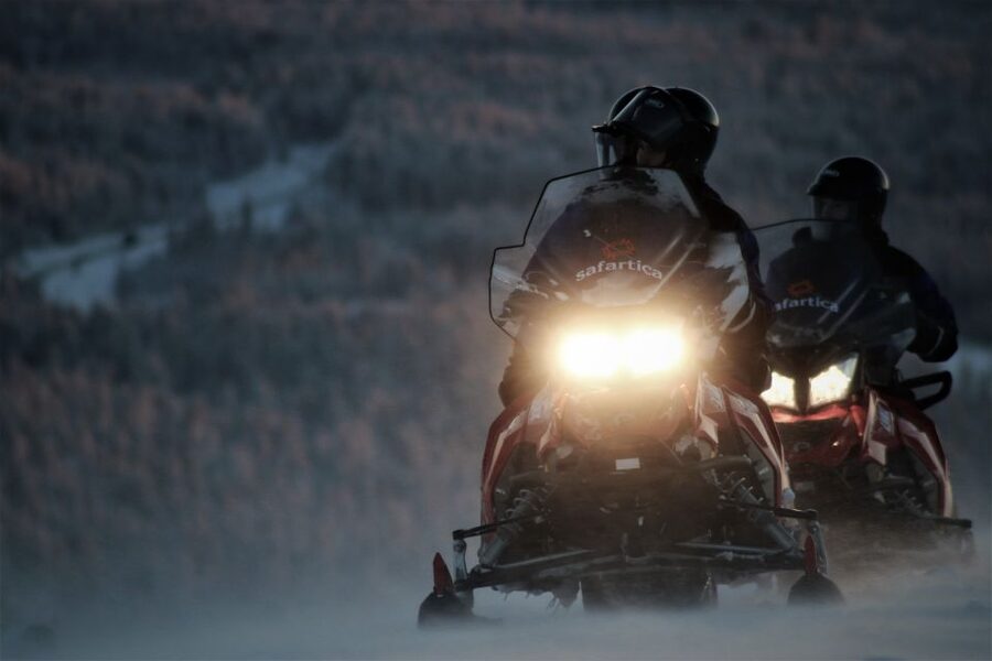 Levi: Evening Snowmobile Safari - The gear setup that keeps first-timers comfortable