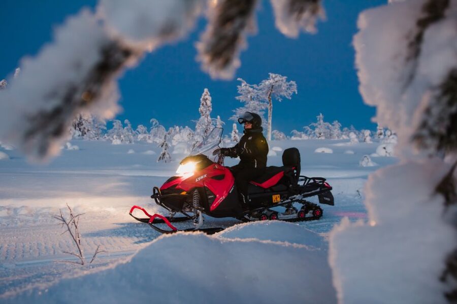 Levi: Evening Snowmobile Safari - Getting from Levi village to the ride, without wasting the evening