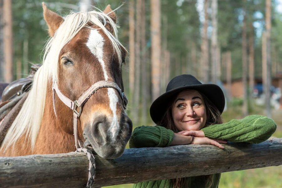 Levi: Horse and Husky Farm Visit with Juice and Cookies - Meeting Finnish Horses and Domestic Reindeer, Without the Big Act