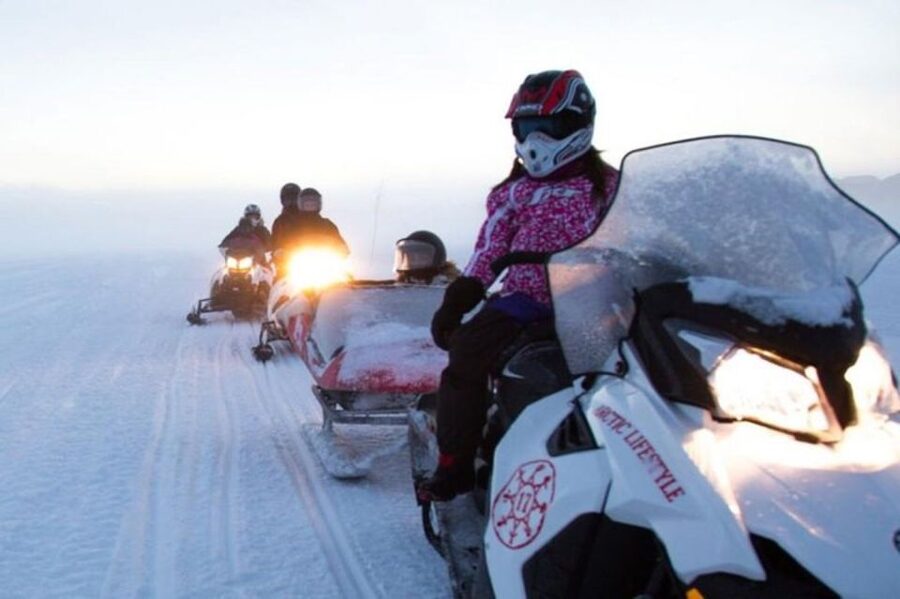 Levi: Lapland Family Snowmobile Safari - Lapland Riding Time, Photo Stops, and What the 3 Hours Really Means