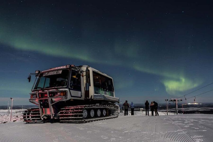 Levi: Northern Lights Tour on a Snowcat - A snowcat aurora tour that feels practical, not just hopeful