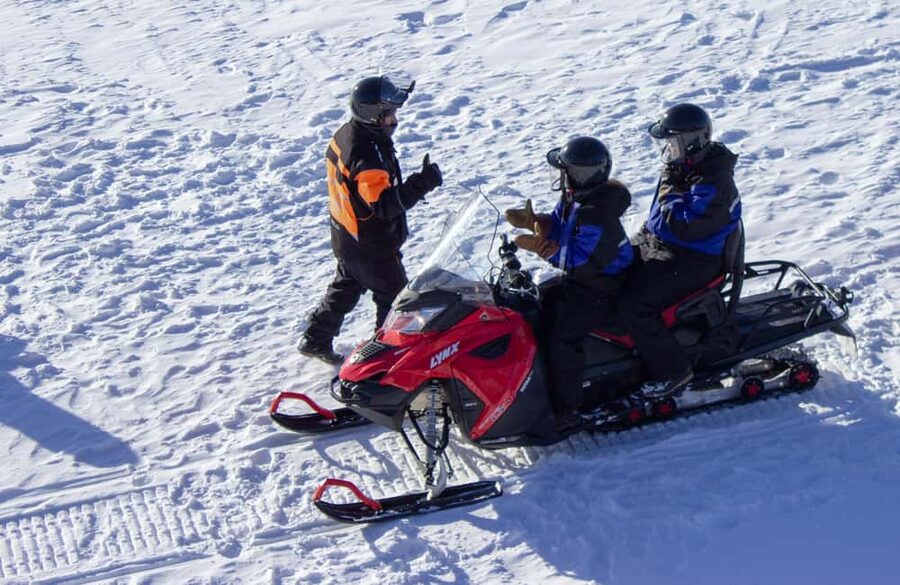 Levi: Snowmobile Safari to the Levi Nature - Hot Berry Juice Break and Why It Matters in Deep Winter