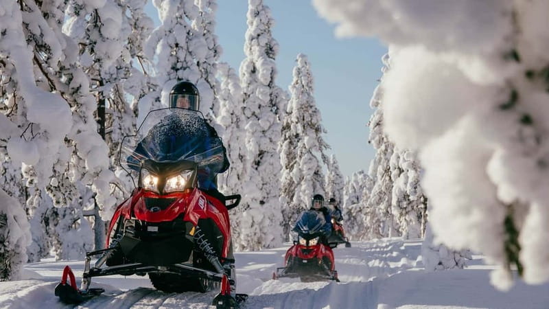 Levi: Snowmobile Safari to the Levi Nature - Safety Briefing and Snowmobile Skills: How Beginners Learn Fast