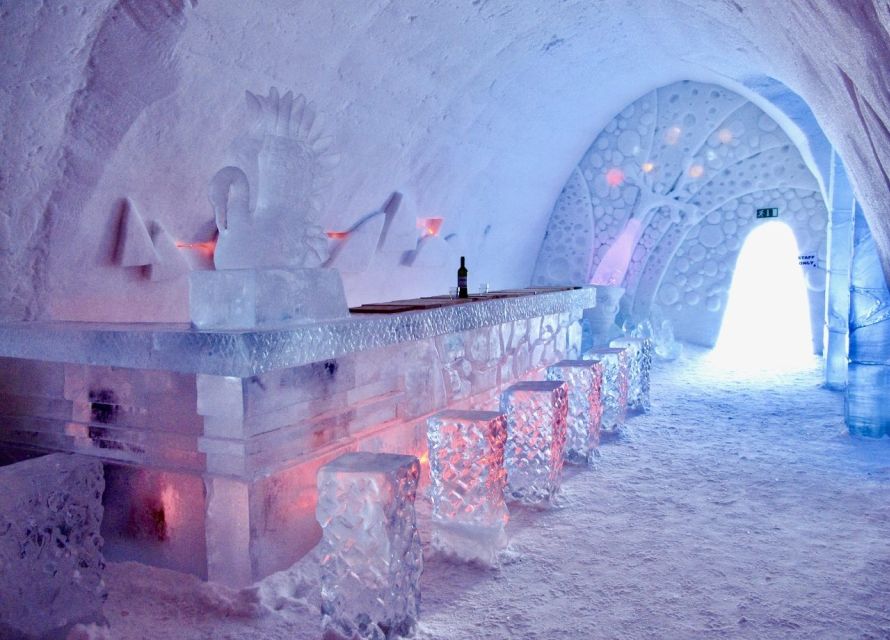 Levi: Snowmobile Tour to Snow Village - Arriving, Pickup, and the Start-Up Game Plan