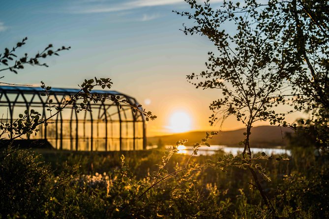 Midnight sun photography tour - Why midnight sun photography in Rovaniemi works so well at night