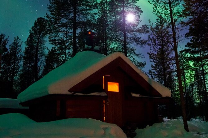 Northern Lights Hunt from Rovaniemi with Folk Tales and Snacks over Campfire - Guides, language, and who you will want to ask questions
