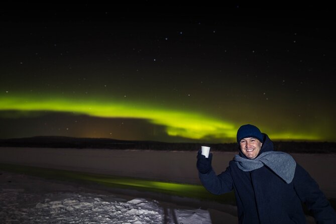 Northern lights hunting photo tour with bbq; small groups - Aurora odds: what happens when the sky is cloudy