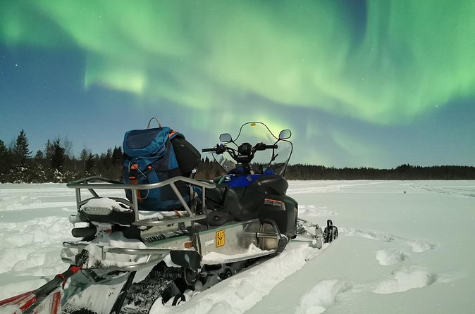Northern lights safari by snowmobile - Group size, timing, and the “why does it feel longer?” question