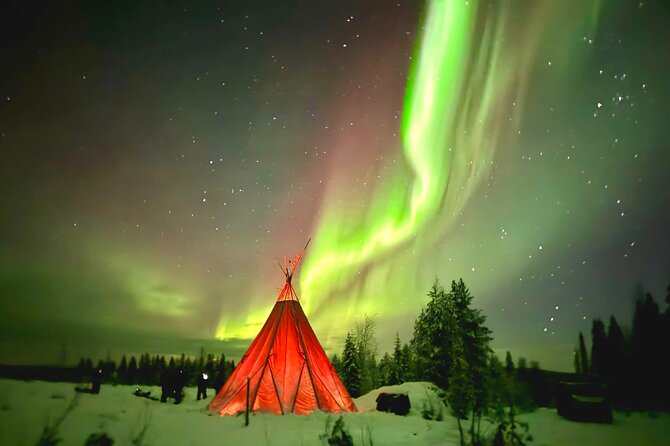 Northern Lights Tour At The Campfire - Campfire Hut Time: Snack, Warm Drink, and Finnish Nature