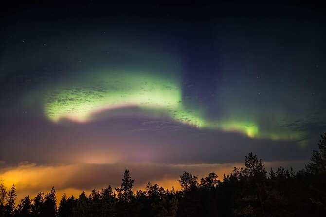 Northern Lights Tour with BBQ and drinks - Aurora expectations: why the lights are never guaranteed