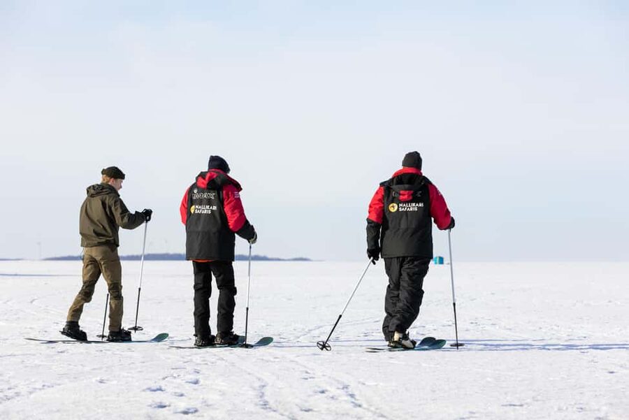 Oulu: Arctic Sea Snowshoe Experience - Watching a Hole Get Drilled Through the Ice