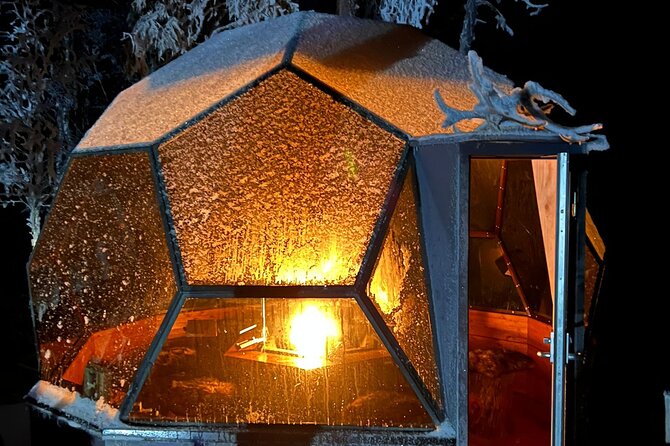 PRIVATE Glass Igloo Dinner Under Northern Lights - Getting picked up from Rovaniemi (VIP transfer sets the tone)