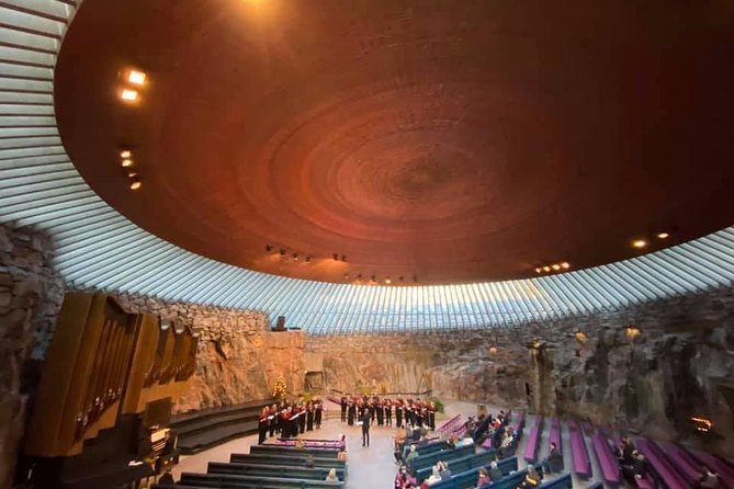 Private Helsinki Sightseeing walking + Car - How the private Helsinki walk plus car tour stays efficient