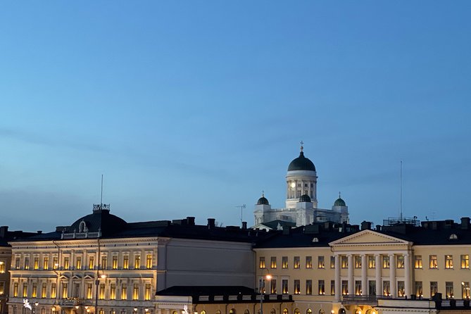 Private Helsinki Sightseeing walking + Car - Helsinki Central Railway Station: an Art Nouveau pause by Eliel Saarinen