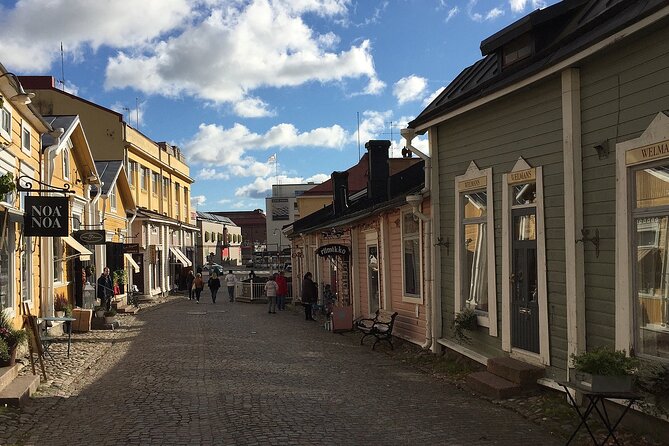 Private Helsinki Tour Highlights & Visit Porvoo City 1346 - Private Car, Real Time: The 6-Hour Plan That Keeps It Relaxed
