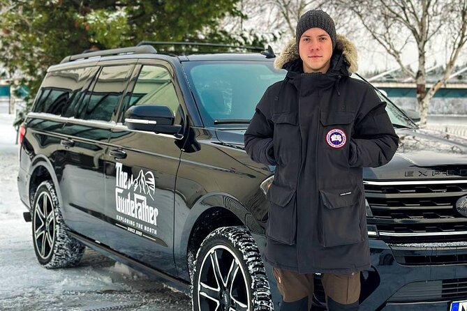 PRIVATE Northern Lights Adventure - Comfort Perks in the Vehicle, Plus Snacks and WiFi