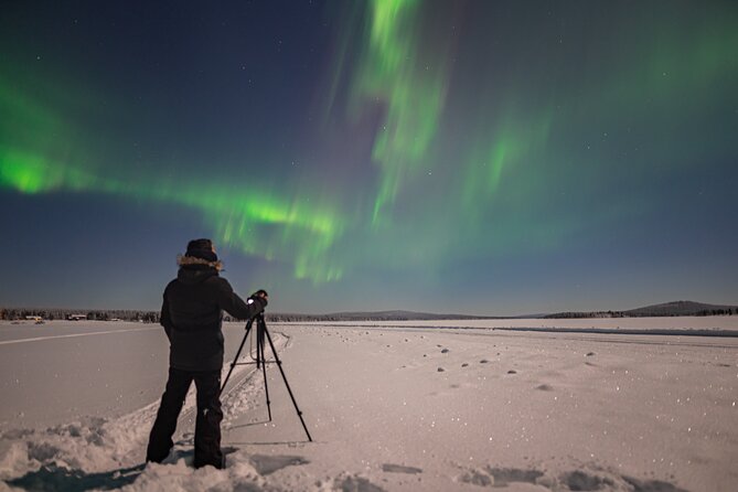 Private Northern Lights Photography Hunting - What you learn in the dark: aurora science and Finnish context