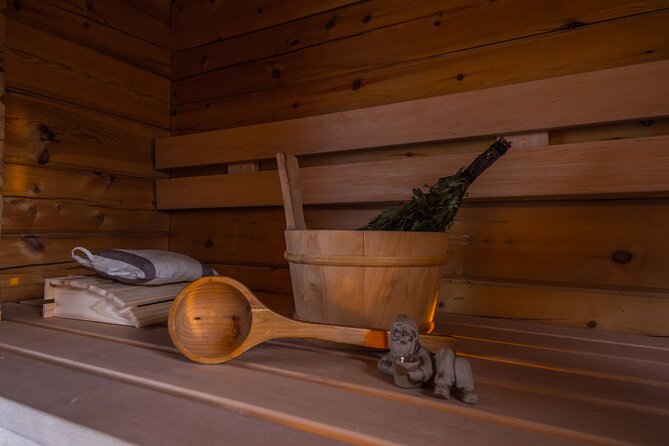 Private tour: Lappish evening (sauna, jacuzzi and dinner) - Firewood Sauna and Jacuzzi Time: How to Enjoy It Without Feeling Rushed
