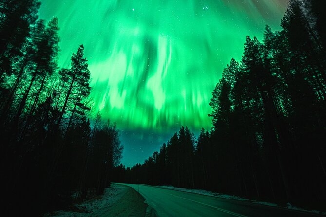 Pyhä-Luosto Northern Lights Adventure with Aurora Viewing - Stop 2: Levi and the secret-spot strategy around Rovaniemi