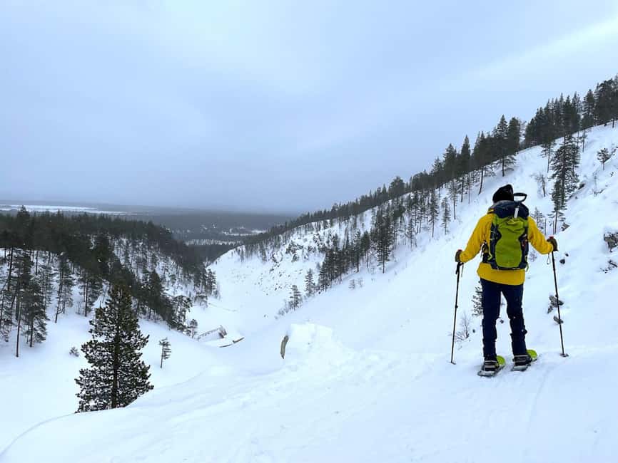 Pyhätunturi: Private Snowshoeing Tour With Local Guide - First Stop: Naava Visitor Centre and Getting Ready for Snow Country
