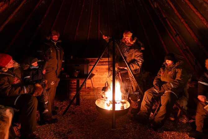 Ranua Lupland Aurora Activity Park – After Dark Adventure - How the aurora chance really works (and why location matters)