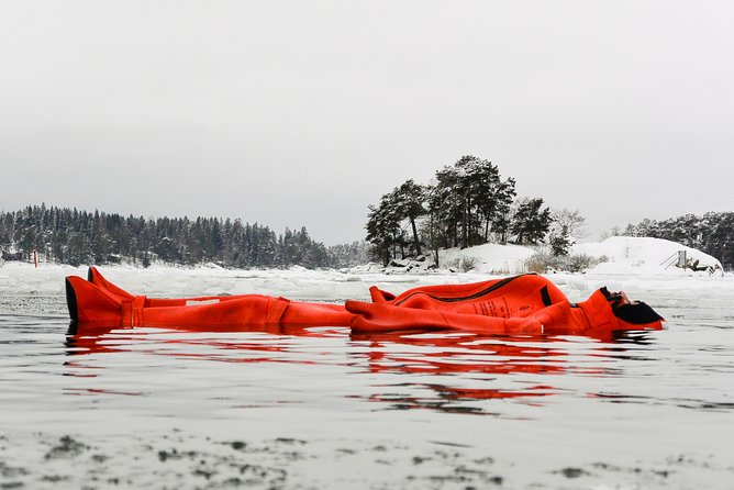 Redrib Ice Experience - Guide names matter: Leif’s explanations and Robert at the controls