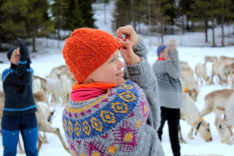Reindeer yoga in Kuusamo - Winter Reality Check: Staying Warm and Present