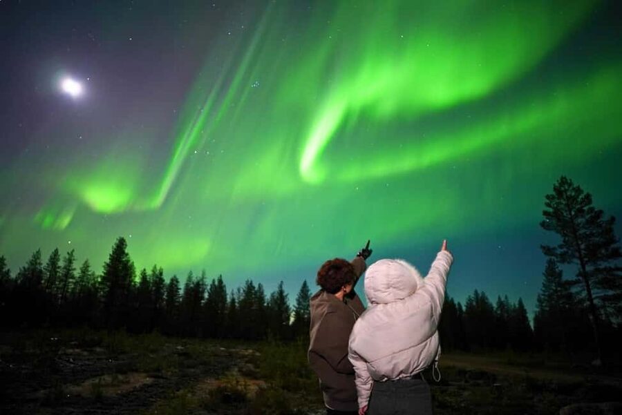 Rovaniemi:%100 Money Back Guarantee Northern Lights Hunting - Best Fit: Who This Northern Lights Hunt Suits