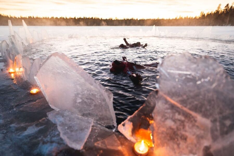Rovaniemi: Arctic Ice Floating and Northern Lights Tour - Pickup and timing in Rovaniemi, the part people skip and regret