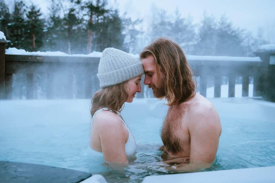 Rovaniemi: Arctic SnowHotel Tour and Snow Sauna Experience - The Snow Sauna Moment: Real Ice Walls, Steamy Heat, and Private Time