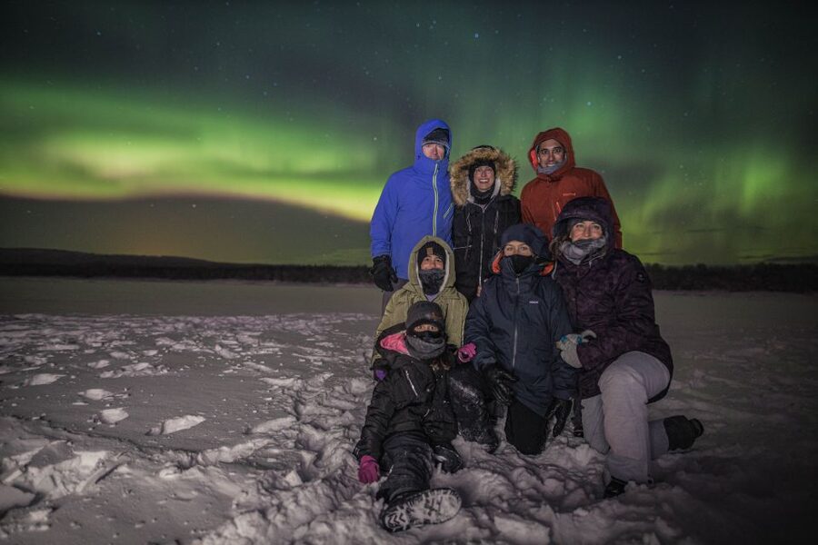 Rovaniemi: Aurora Borealis Tour - The traditional Lappish stop: food by the fire and stories in the cold