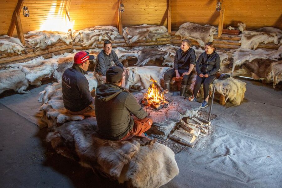 Rovaniemi: Authentic Reindeer Farm & Canoeing - Weather, Clothing, and What You Should Bring