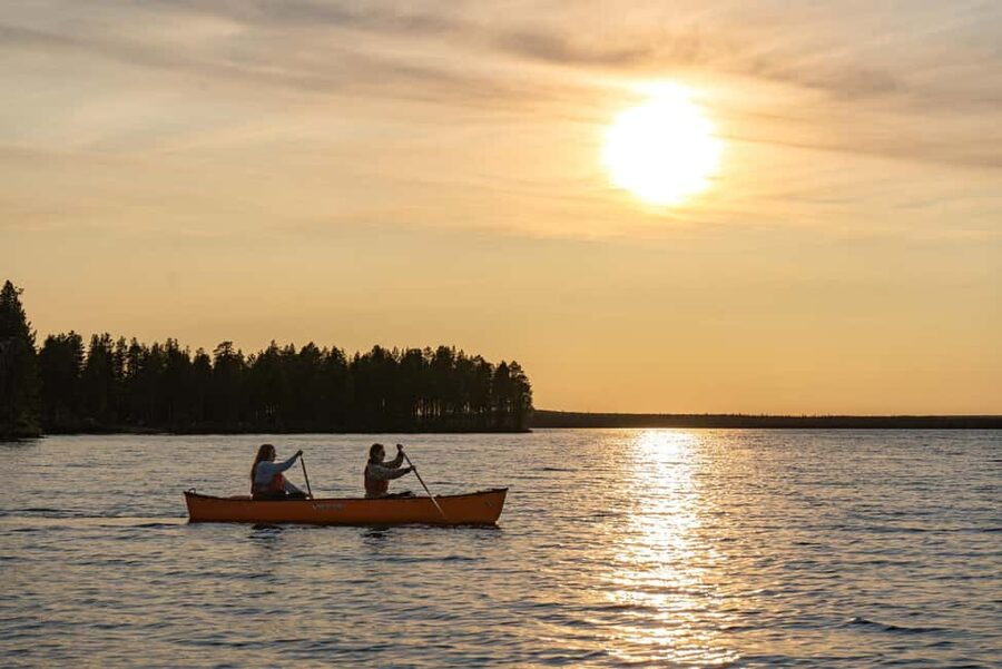 Rovaniemi: Canoe Trip under the Midnight Sun - Midnights, white nights, and when you should book for the best light