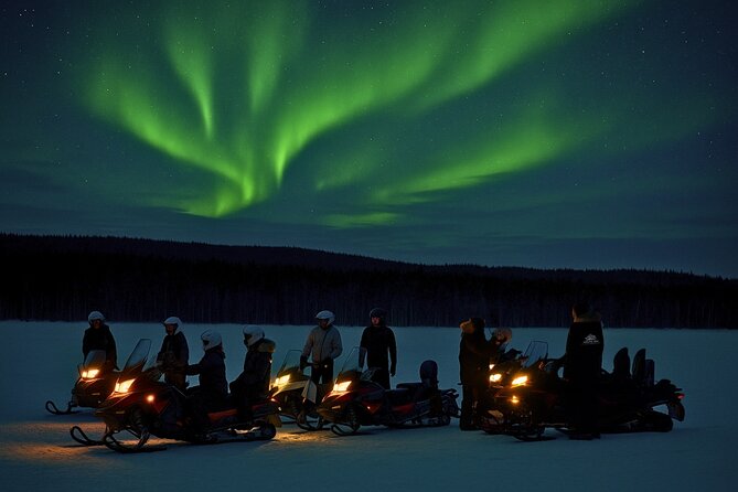 Rovaniemi: Drive New 2025 Snowmobiles - Aurora Adventure - Group size, guide attention, and how this affects your comfort