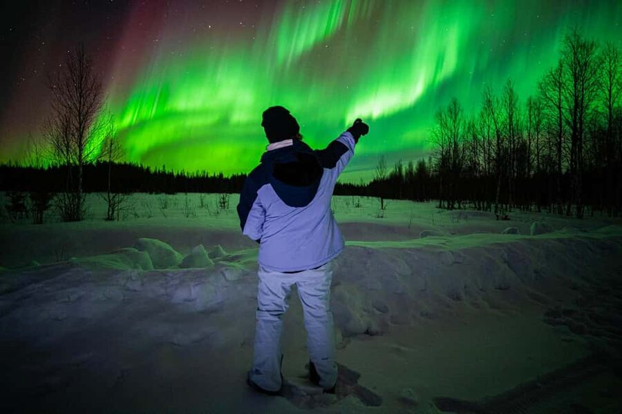 Rovaniemi: Guaranteed Aurora Hunt with Local Guides & Photos - Why this Aurora Hunt feels different in Rovaniemi