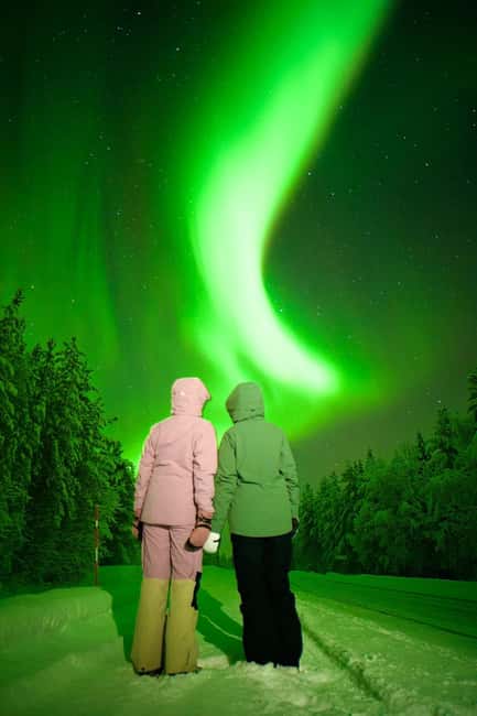 Rovaniemi: Guaranteed Northern Lights & Photography Tour - Rovaniemi at Night: Why Forecast-Driven Really Matters
