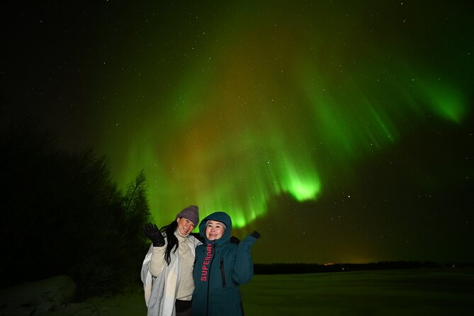 Rovaniemi: Guaranteed Northern Lights - Small Group & Photography - Local driving, real-time tracking, and the 95% style of planning