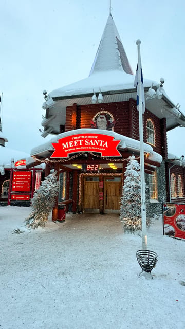 Rovaniemi: Guided Tour of Santa Claus Village - Getting Set Up: Orientation and Quicker Santa Visits