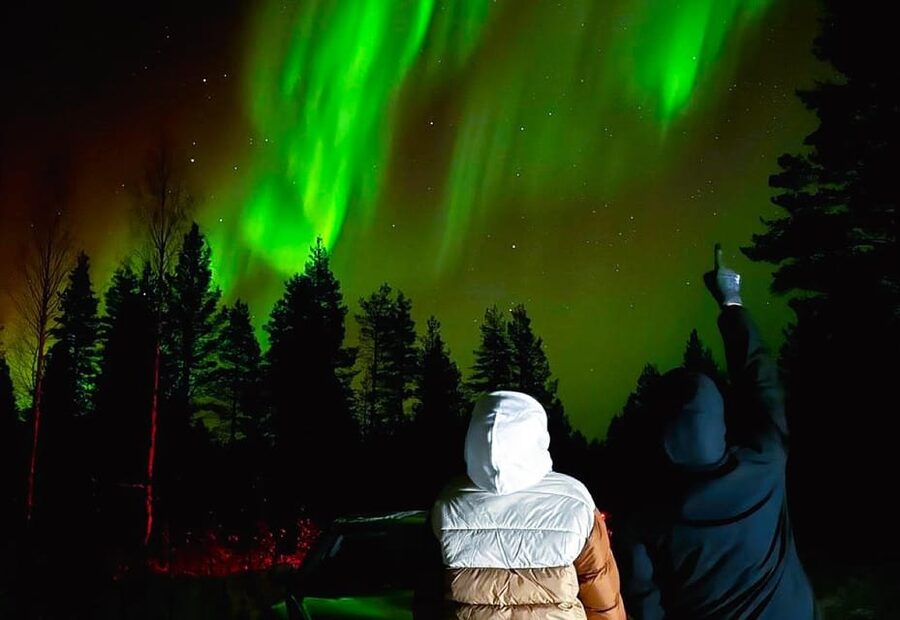 Rovaniemi: hunting for the Northern Lights with BBQ - Rovaniemi Pickup at 19:30: Don’t Miss the Car