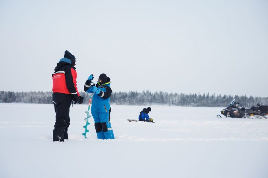 Rovaniemi: Ice Fishing & Snowmobile Safari Combo Day - Who This Combo Day Is Best For, and Who Should Skip It