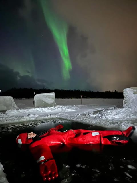Rovaniemi: Ice Floating Experience with Northern lights - Why ice floating in Lapland feels so special